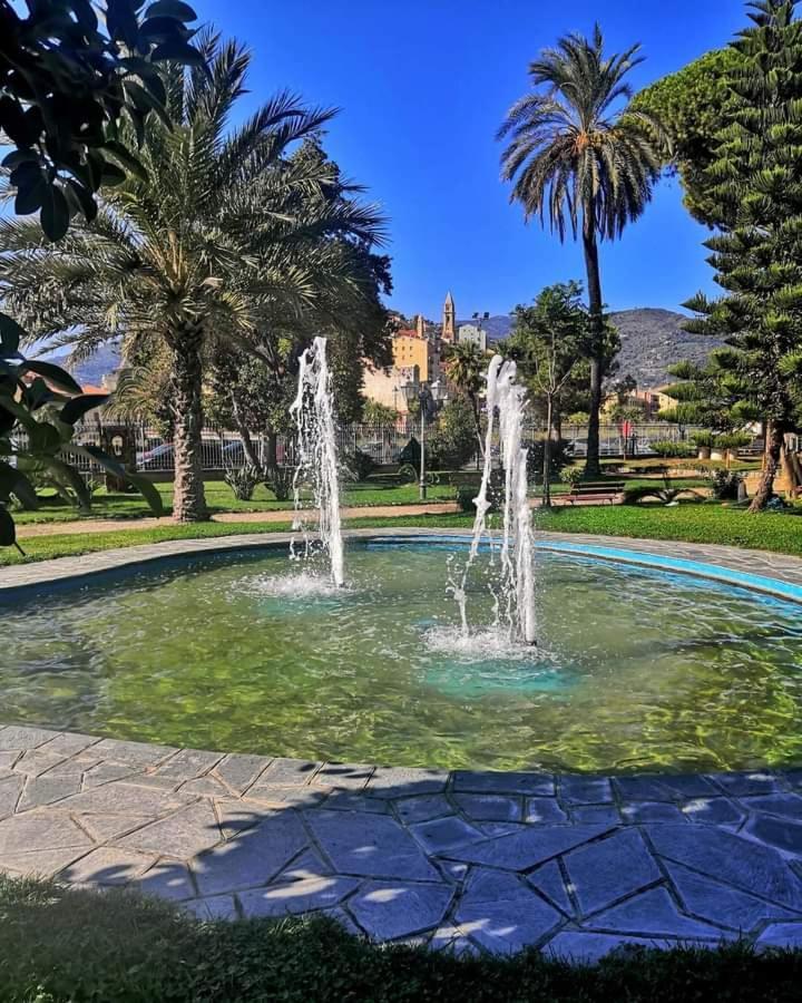 Casa Al Mare Διαμέρισμα Βεντιμίλια Εξωτερικό φωτογραφία