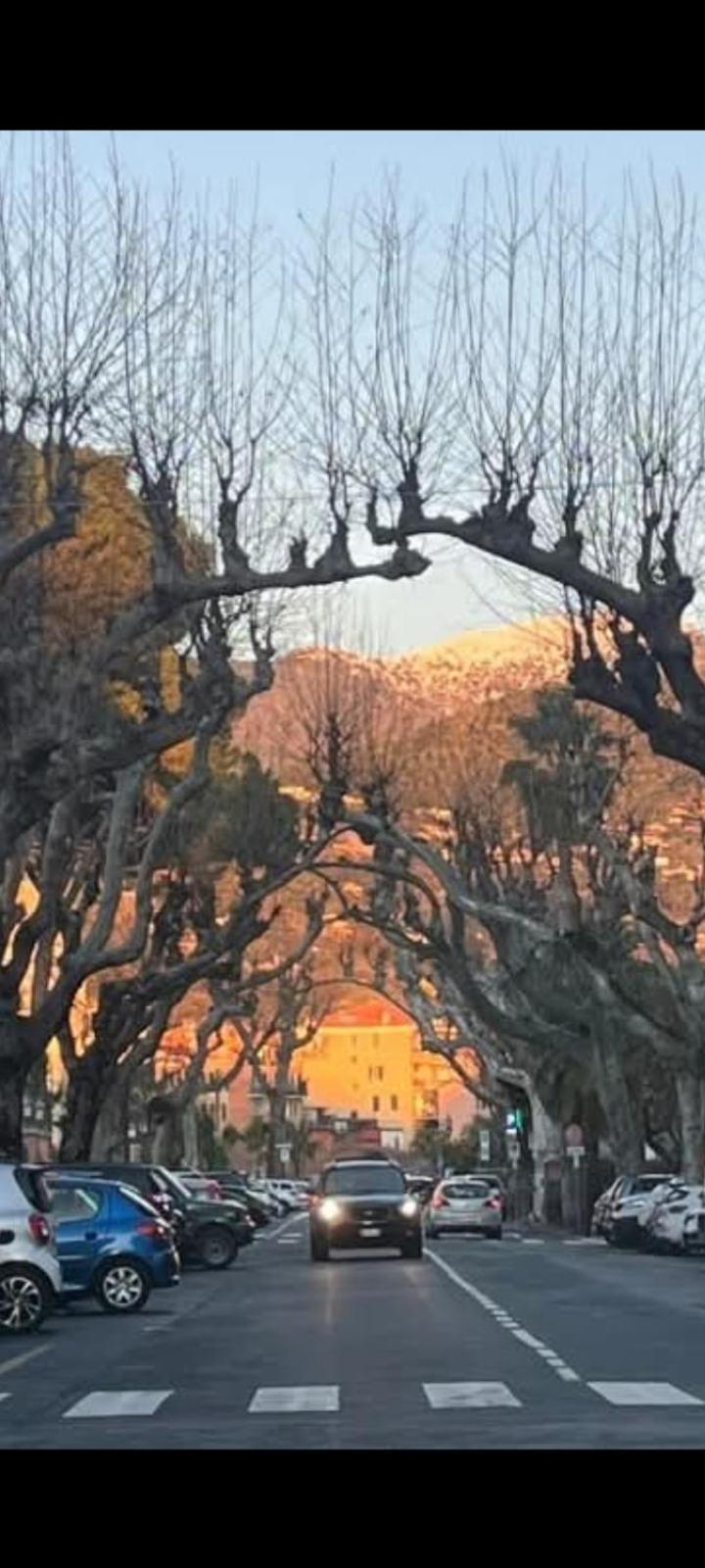 Casa Al Mare Διαμέρισμα Βεντιμίλια Εξωτερικό φωτογραφία